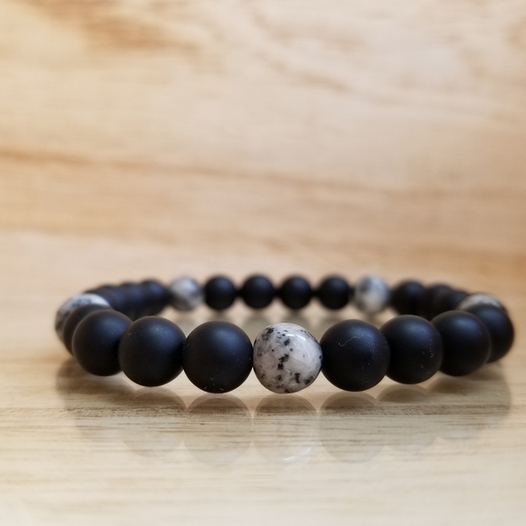 Black Onyx & Sesame Jasper Beaded Stretch … - Picture 3 of 8